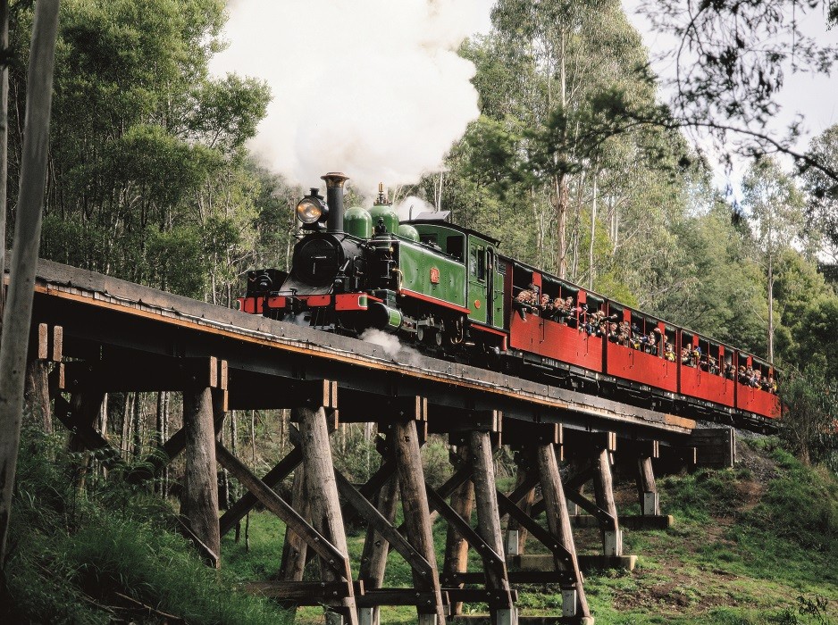 Dandenong Puffing Billy Steam Railway