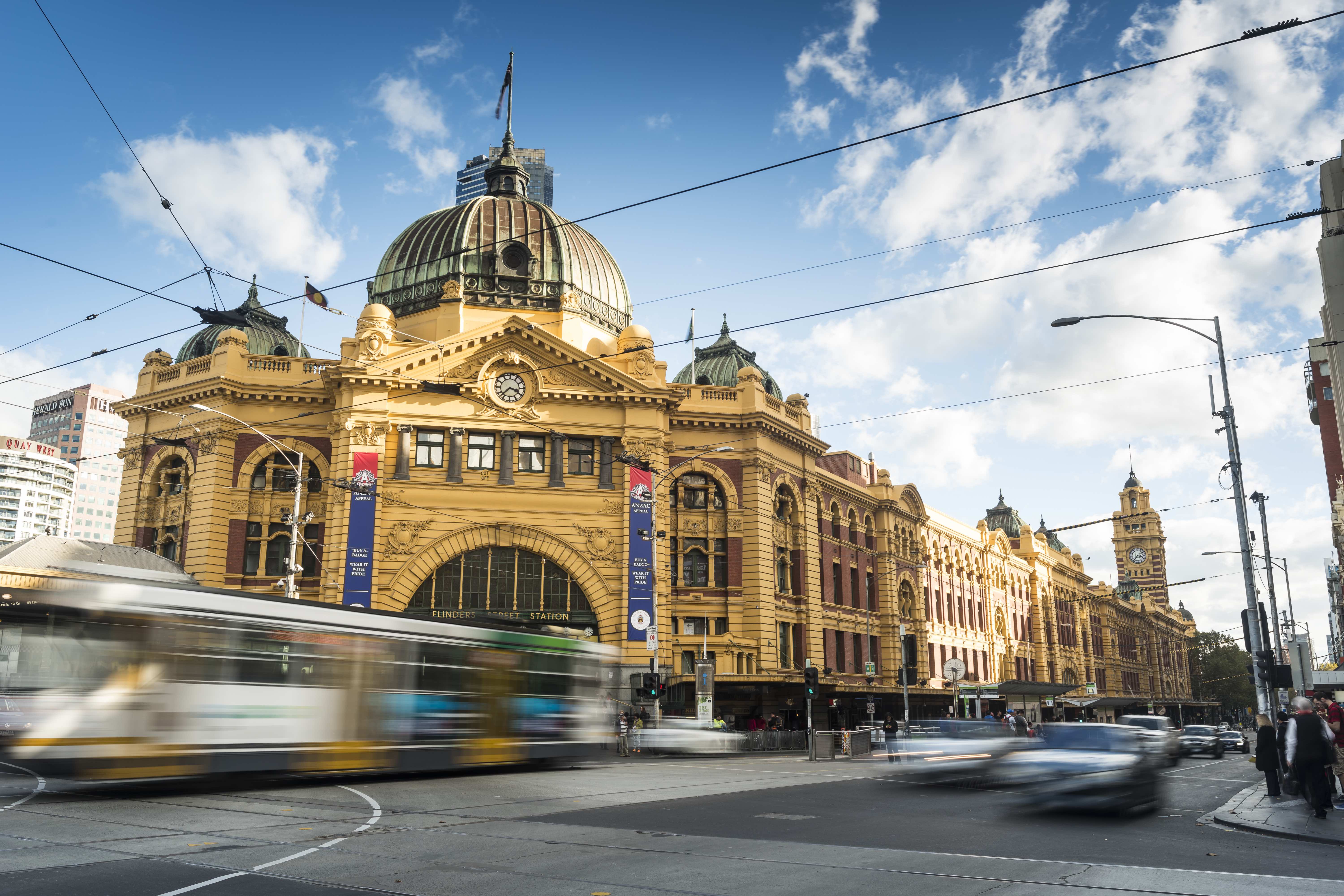 4D3N Melbourne With Crown Metropol Tour Package